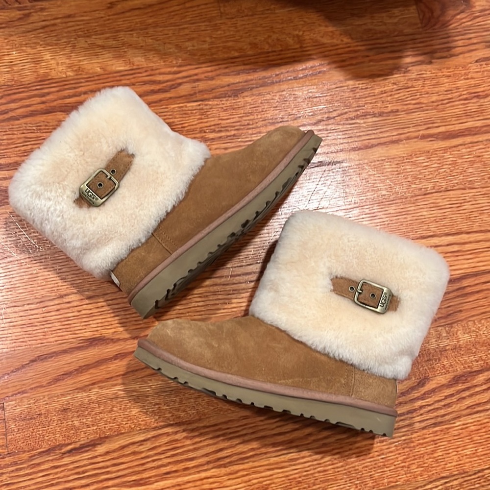UGG ELLEE Chestnut - women’s boot
